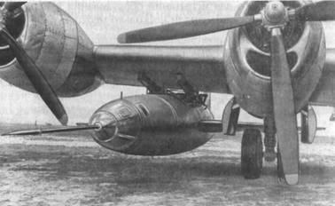 Самолет '346-1' под крылом В-29